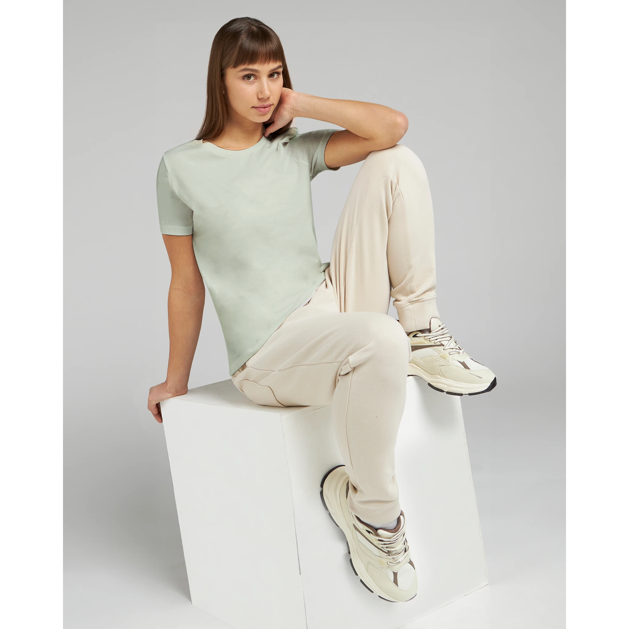 43f33e26-3e62-43bf-896a-42634e457fdf