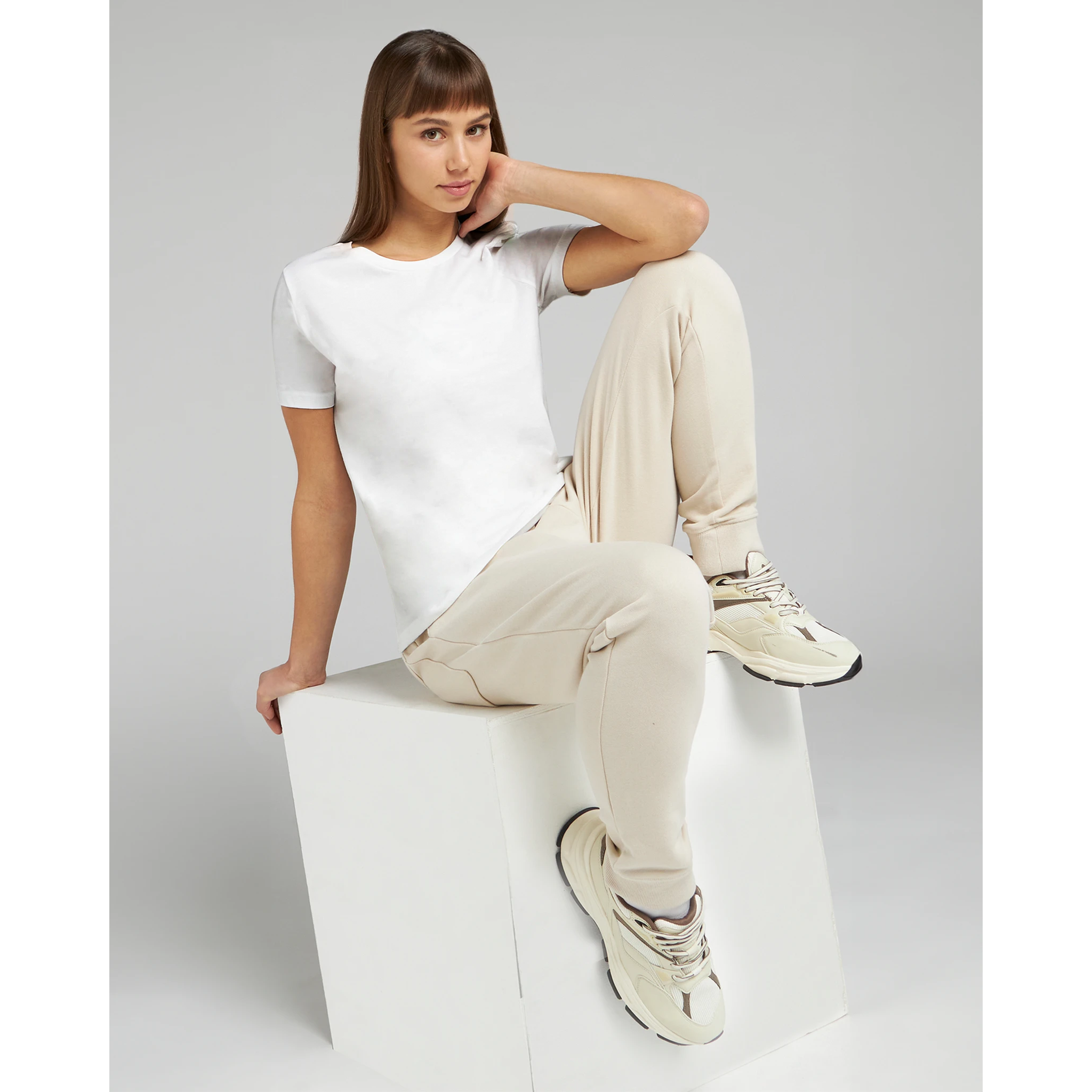 9b95c3d8-f6bd-436b-b706-b1e103daa747