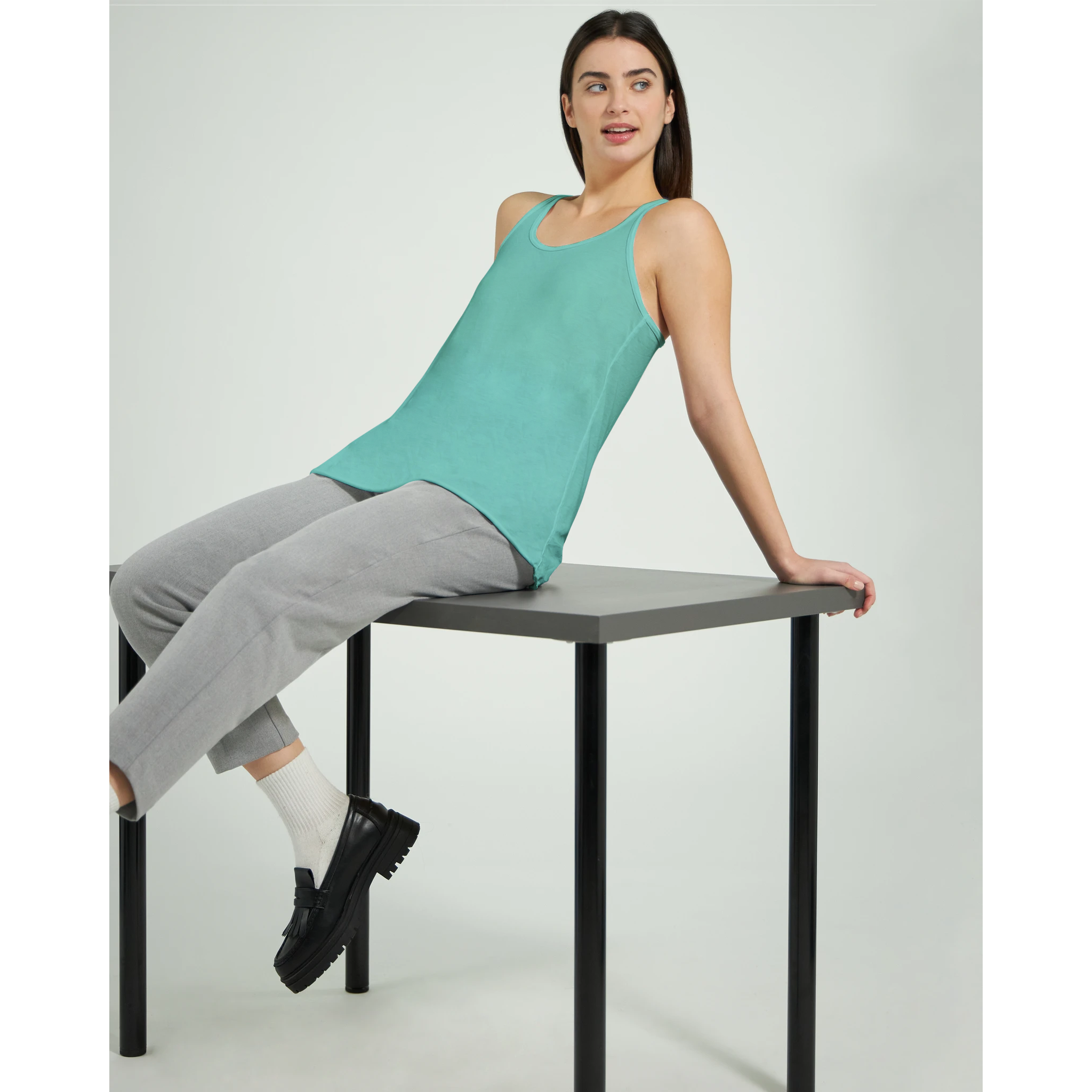 cb6f5b7e-7816-421a-8f93-07988a76c9e9